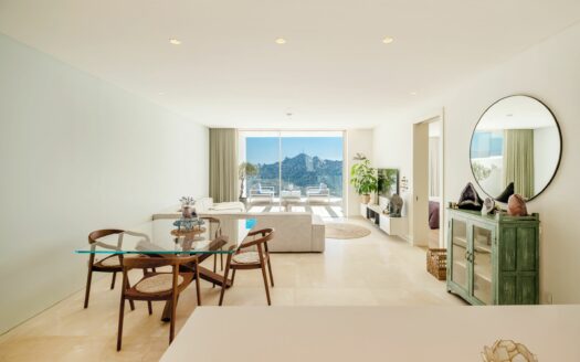 luxurious 2-bedroom apartment in Palo Alto