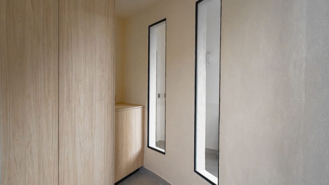 Luxury walk-in closet with custom shelving and ample storage space in a duplex penthouse in Los Belvederes, Nueva Andalucía, Marbella